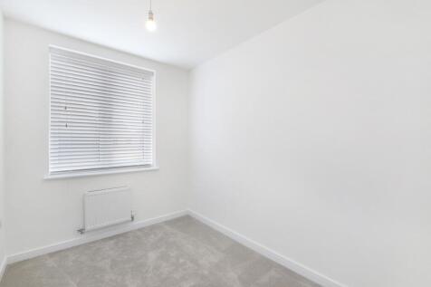Bedroom 3(Plot 77)