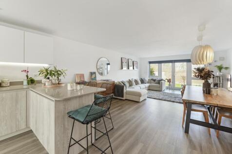 Kitchen/Living Space