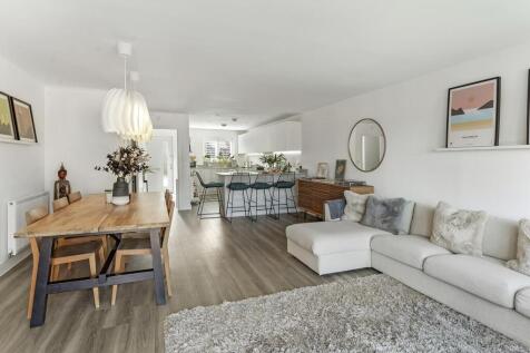 Kitchen/Living Space