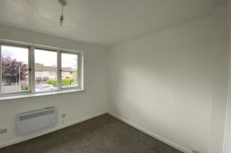bedroom2.JPG