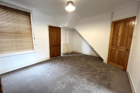 Dining room 1.jpg