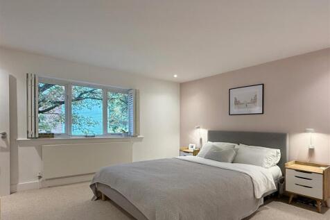 21. Master-Bedroom-2.jpg