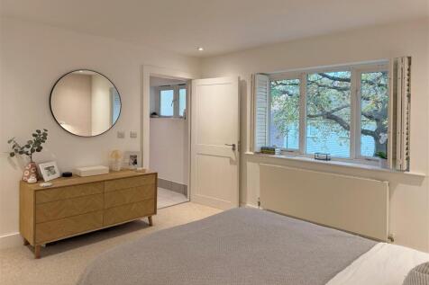 22. Master-Bedroom-3.jpg