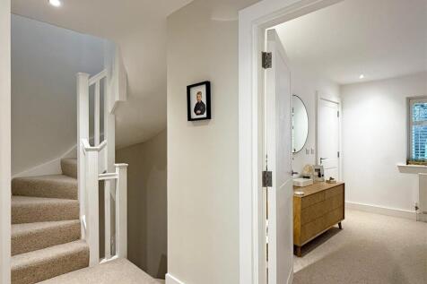 31. First-Floor-Landing.jpg