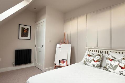 34. Bedroom-4-Image-2.jpg