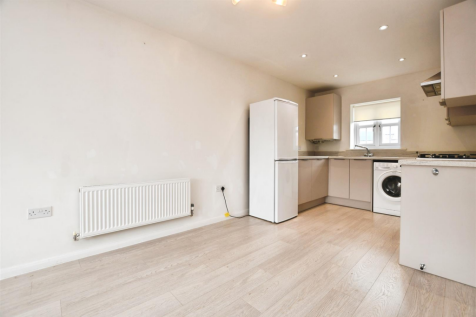 Lounge/Dining Room/Kitchen