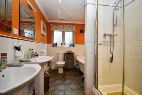 Master En-suite