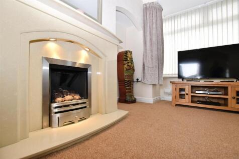 Lounge Feature
