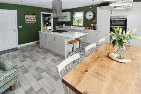 Fitted Kitchen and Living Area