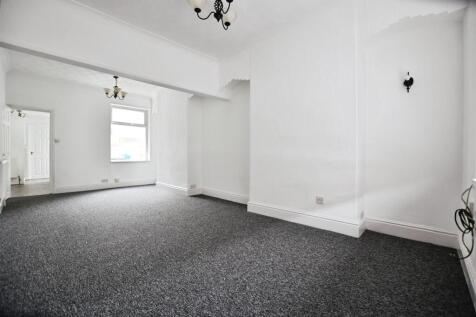 Through Lounge/Dining Room
