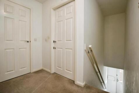 Landing / Inner Entrance Hall