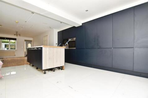 cfcf067c-kit 20through.JPG