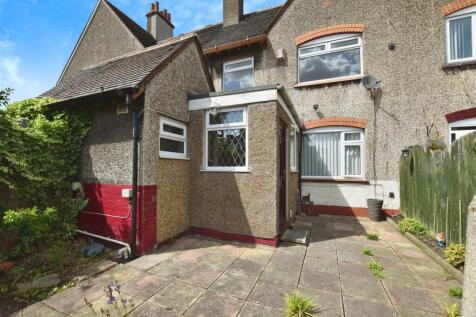 feae12dc-rear 20patio.JPG
