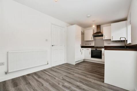 Fitted Dining Kitchen