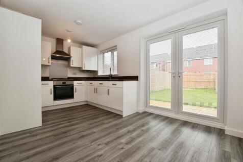 Fitted Dining Kitchen