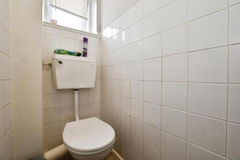 Separate wc
