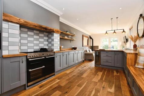 Kitchen/Family Room