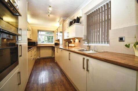 Fitted Kitchen