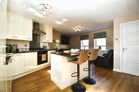 Open Plan Living/Dining/Kitchen