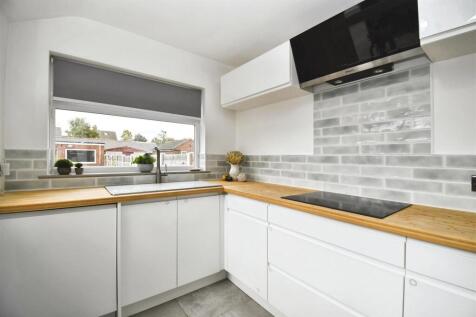 Fitted Kitchen