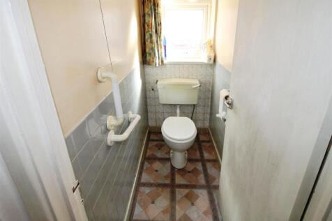 Separate WC