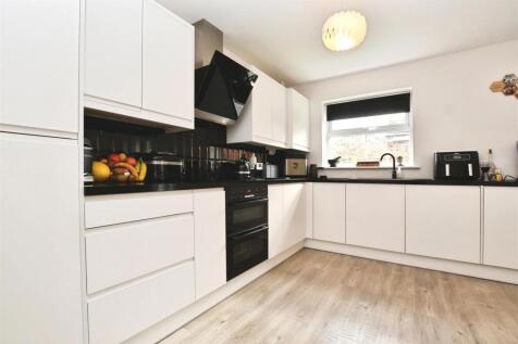 Kitchen/Diner/Family Room