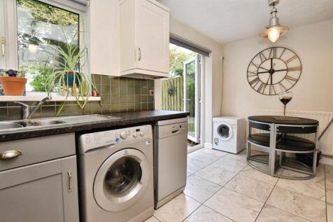 d0ec2818-kitchen 20c.JPG