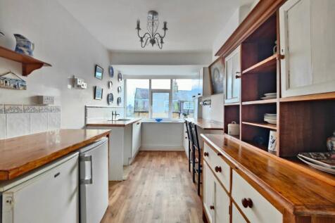 Bright Kitchen