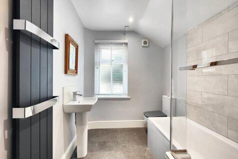 Modern Bathroom