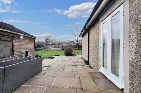 3 Daisyfield Paving