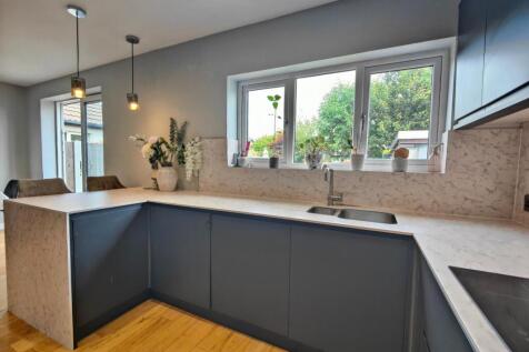 High Spec Kitchen