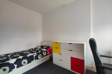 3 Bedrooms