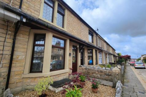 Bay Fronted Terrace