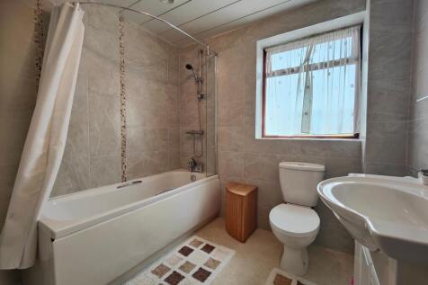 Modern Bathroom