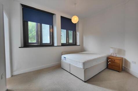 2 Double Bedrooms
