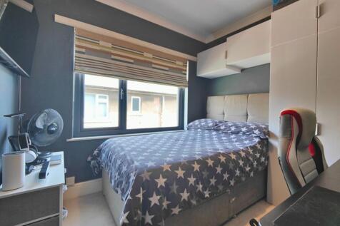 3 Bedrooms