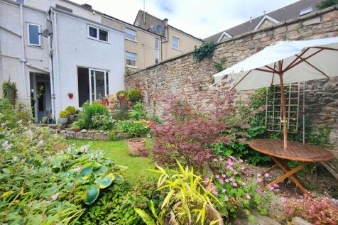 Garden Oasis