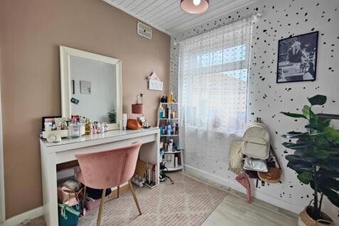 3 Bedrooms