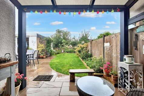 South Facing Garden