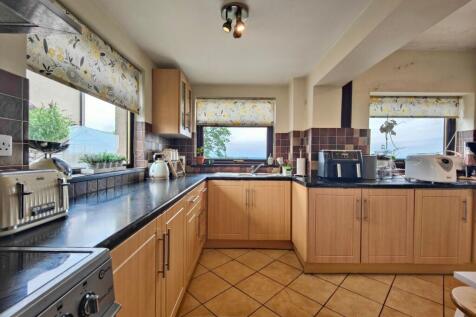 Large Kitchen