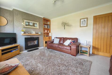 Front Lounge