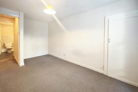 Bedroom &amp; Bathroom
