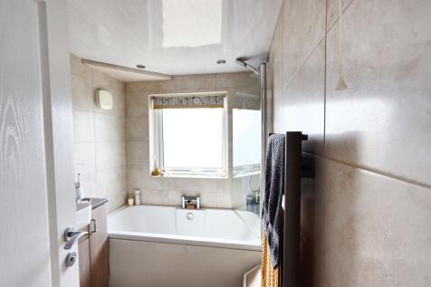 Modern bathroom
