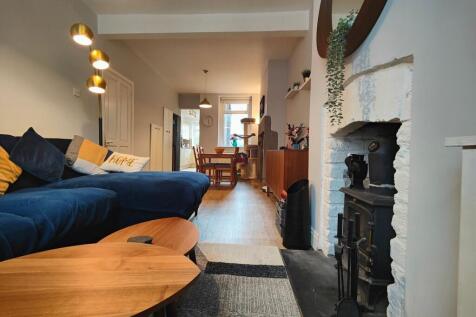 Modern &amp; Open Plan