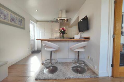Breakfast Bar