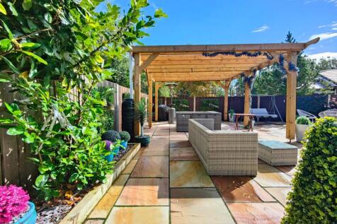 Elegant Pergola