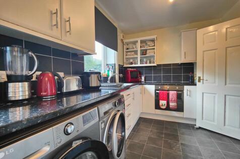 Bright Kitchen