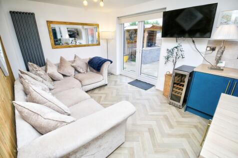 IMG_7096_Realisti...