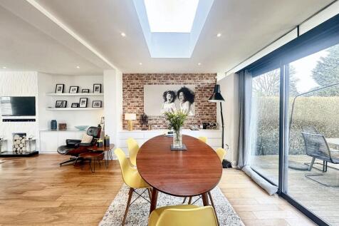 Open-Plan Kitchen/Diner