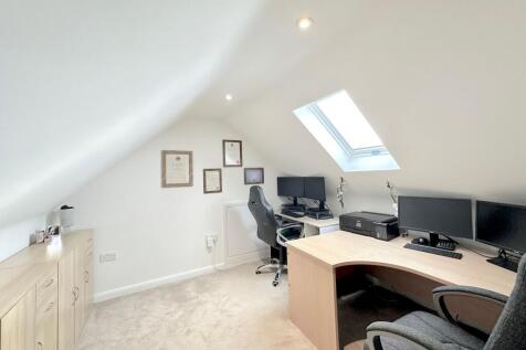 Office/Study Loft Room